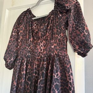 Chic Animal Print Midi Dress
